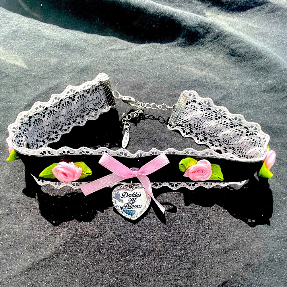 Daddy’s Little Princess leather lace heart bow rose studded bling gem choker Y2K